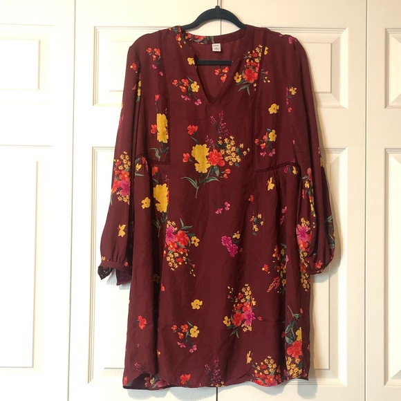 Old Navy Georgette Swing Dress - Picture 2 of 2